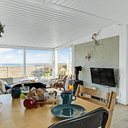 2 Bedroom Beautiful In * Allingåbro