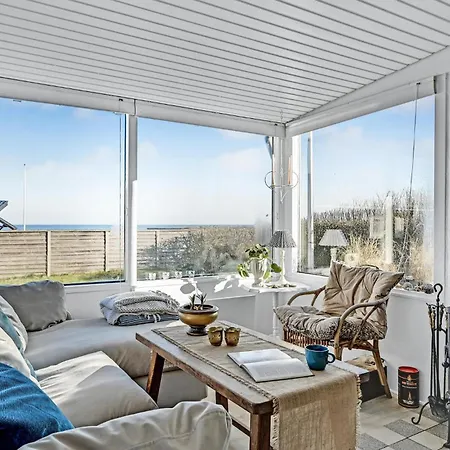 2 Bedroom Beautiful In